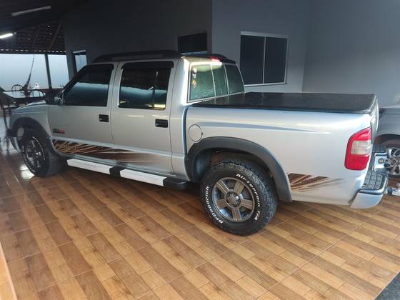 CHEVROLET S10 2.8 RODEIO 4X4 CD 12V TURBO ELECTRONIC INTERCOOLER DIESEL 4P MANUAL